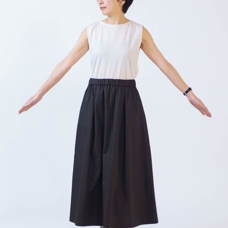 2タックスカート LUEUF