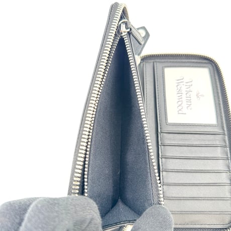 VIVIENNE WESTWOOD ジップラウンドウォレット