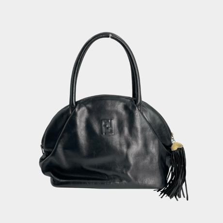FENDI　ハンドバッグ　レザー