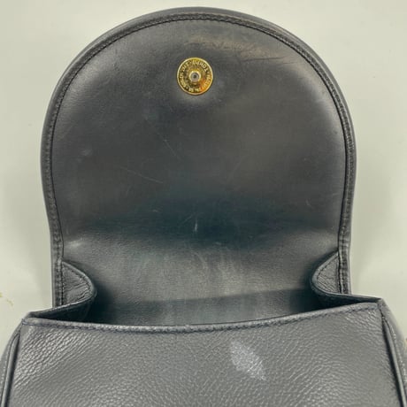 GUCCI　インターロッキングロゴショルダー