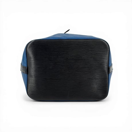 LOUIS VUITTON エピ ブルー バイカラー プチノエ M44152 ショルダー