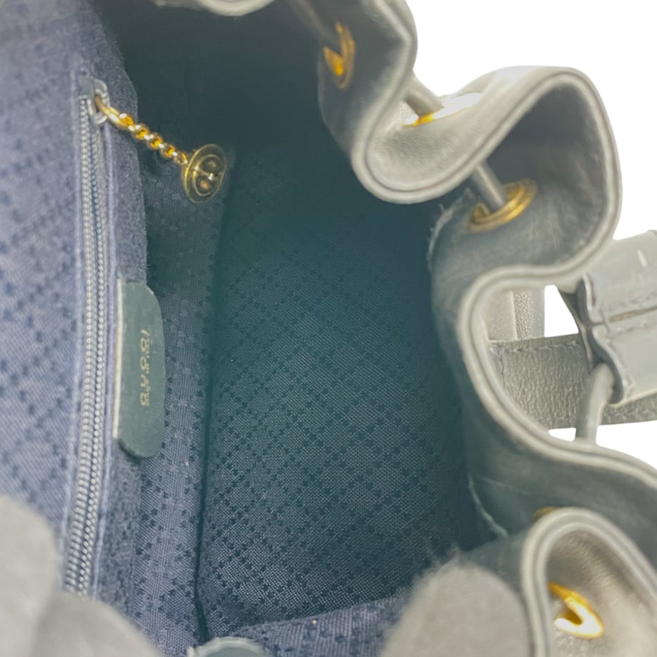 6960684400d7d500018b3cca