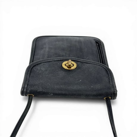 COACH オールドコーチ ブラックショルダーバッグ