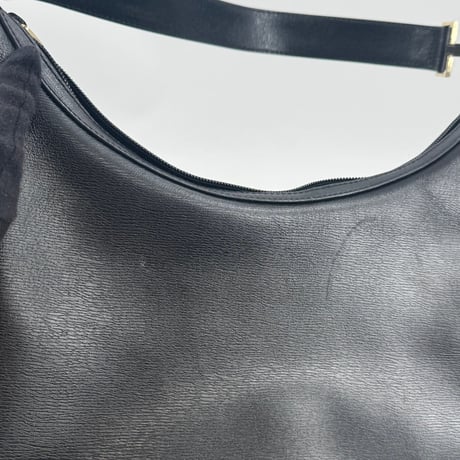 GUCCI ワンショルダー　ブラック