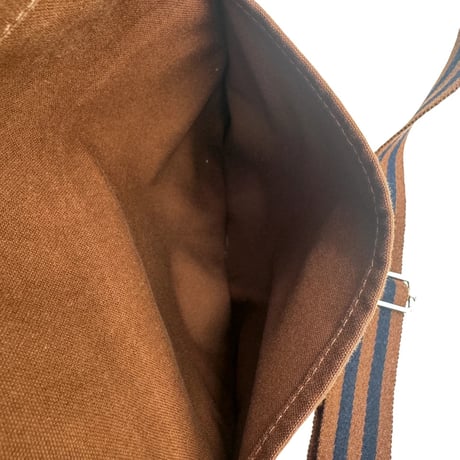 HERMES ブラウン キャンバス エールライン バサス MM ユニセックス ショルダーバッグ