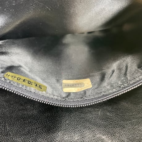 CHANEL　マトラッセ　ショルダー　ラムスキン