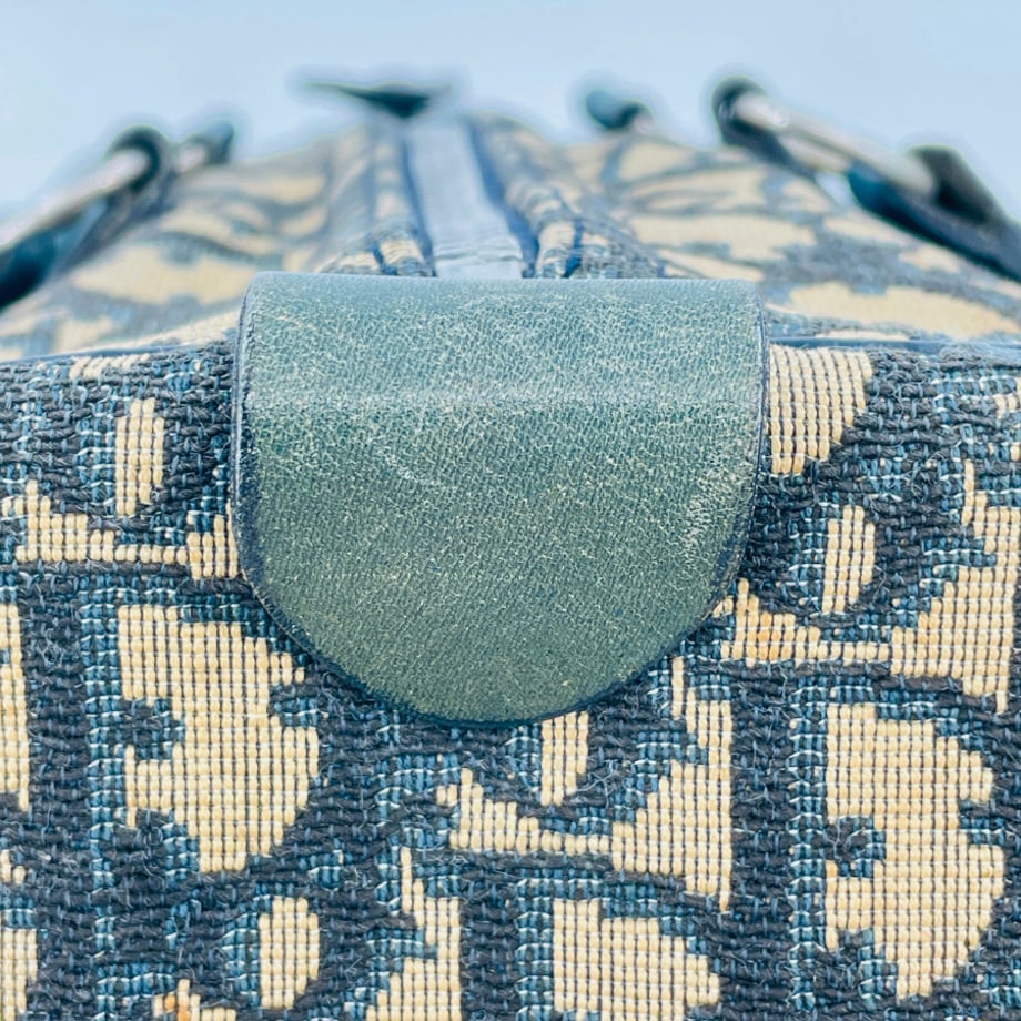 69706a0af7672e0001b6fd7a