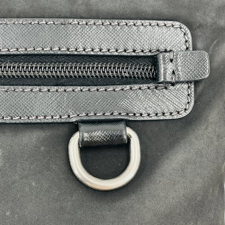 PRADA ショルダーバッグ