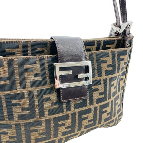 FENDI ズッカ マンマバケット