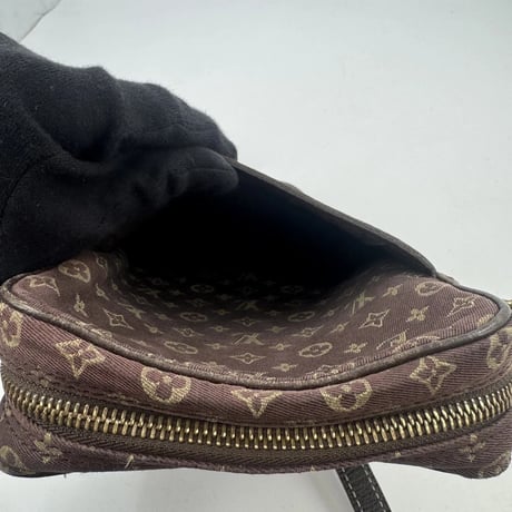 LOUIS VUITTON エベヌ モノグラム ダヌーブ PM M95228 レディース ショルダーバッグ