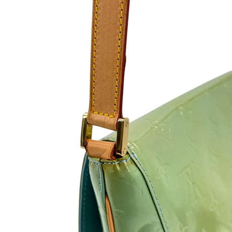 LOUIS VUITTON モノグラム ヴェルニ トンプソンストリート M91009 ショルダー