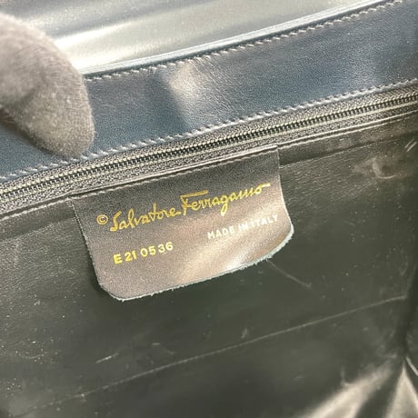 Ferragamo ガンチーニ ゴールドメッキ ネイビー レザー 2WAY ハンドバッグ