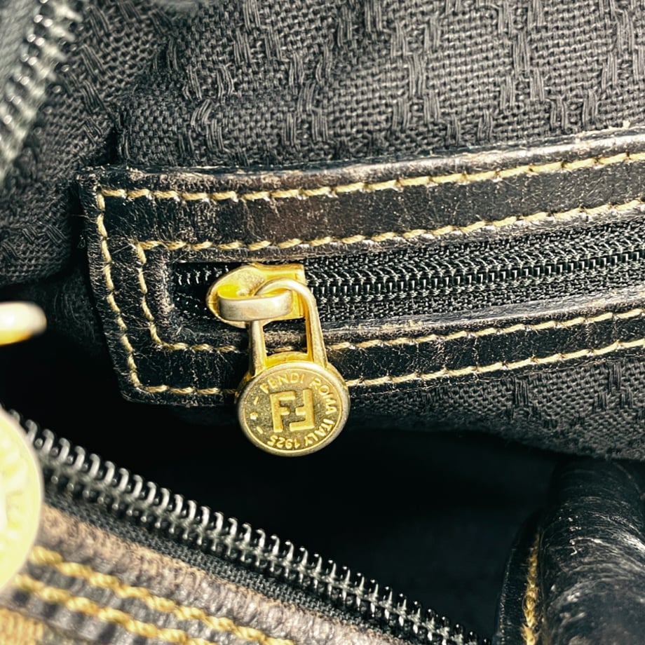 6960684200d7d500018b3cbb