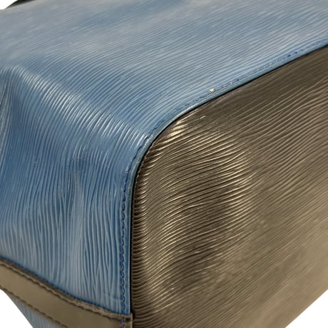 LOUIS VUITTON エピ ブルー バイカラー プチノエ M44152 ショルダー