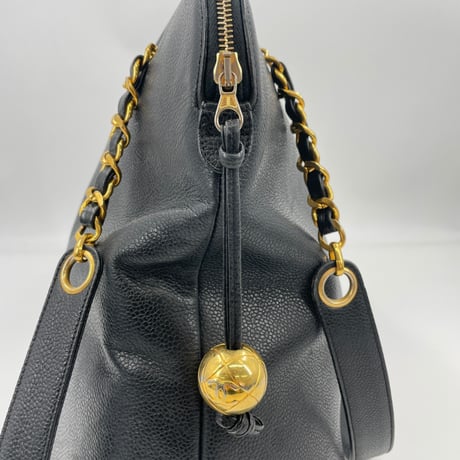 CHANEL　キャビアスキンデカココマーク　Wチェーントートバッグ