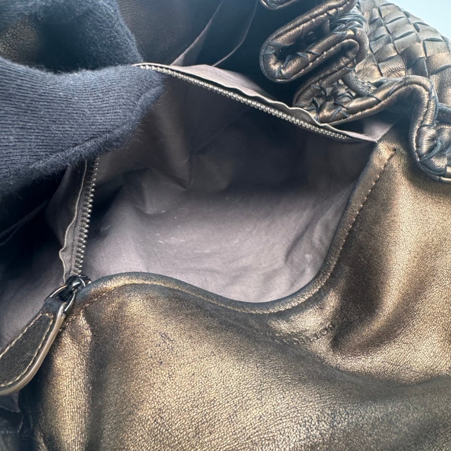 695b3212fd5b070001c4e74a