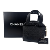 CHANEL　ハンドバッグ　ラムスキン　ブラック