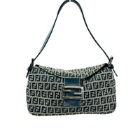 FENDI ズッキーノ マンマバケット