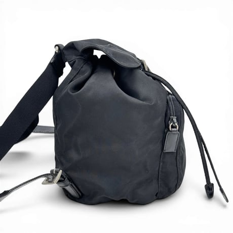 PRADA テスート ブラック バックパック