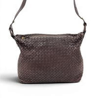 BOTTEGA VENETA イントレチャート パテントレザー ブラウン ショルダーバッグ