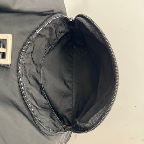 PRADA テスートナイロン リュック ブラック 三角ロゴ VELA B4650 保証カード付き