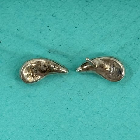 TIFFANY ティアドロップ ピアス SV925