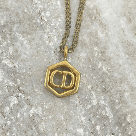 Dior　ネックレス　ロゴ RB138