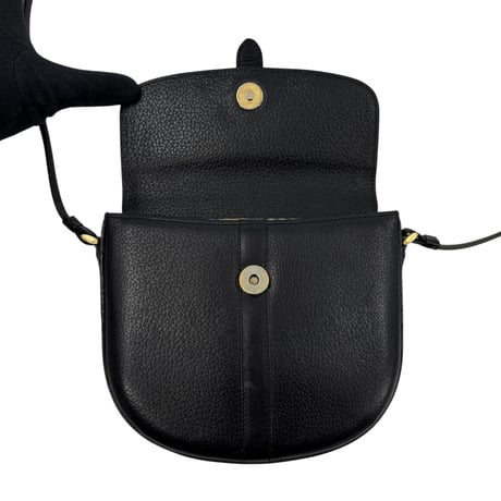 BURBERRY ブラックレザー ヴィンテージ ショルダーバッグ