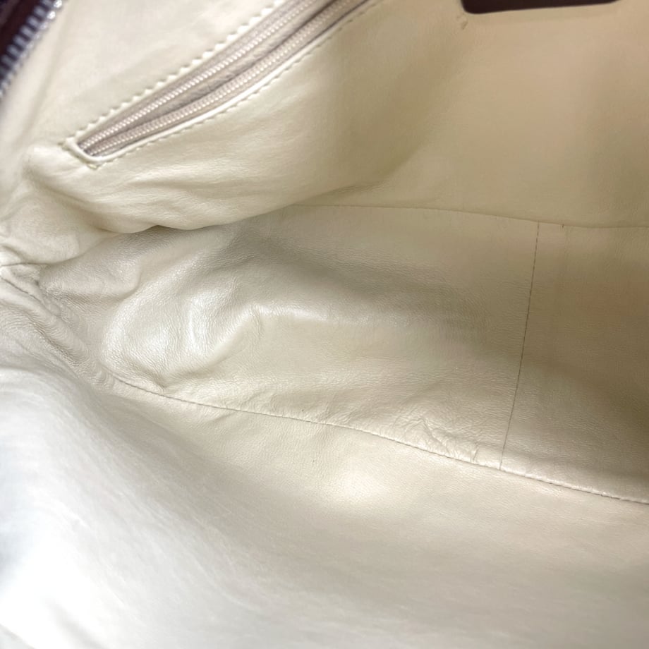 695b3213fd5b070001c4e74f