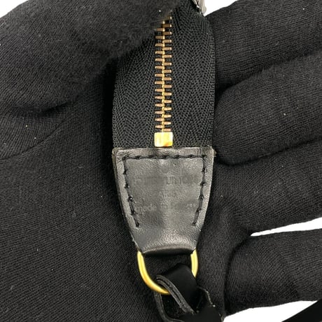 LOUIS VUITTON エピノワール アクセサリーポーチ M52942 レディース