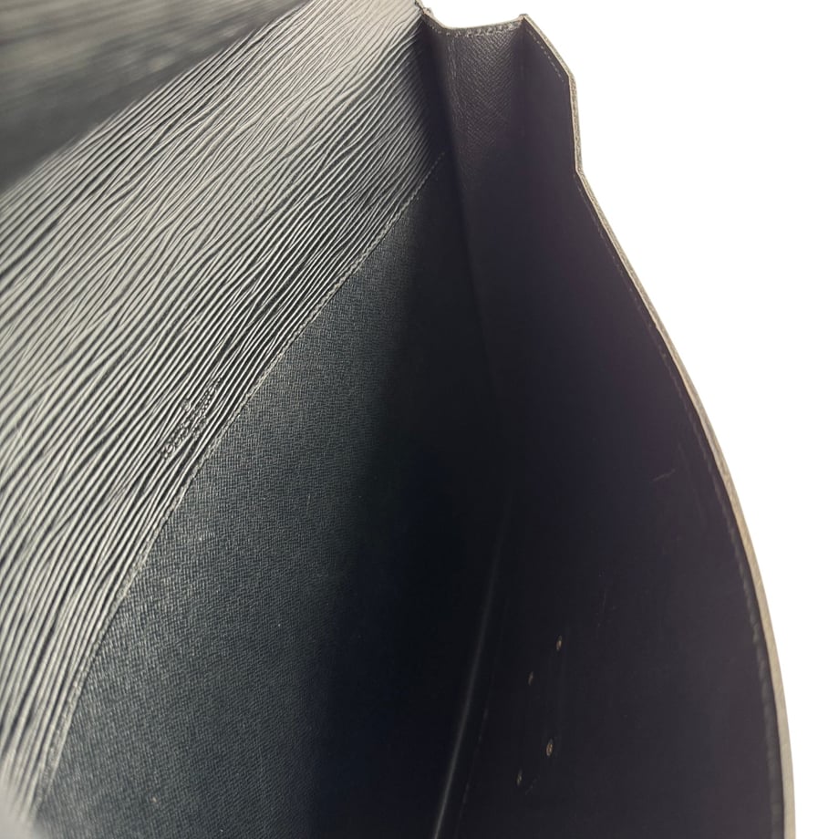 6a06c93cc679930001fd8043