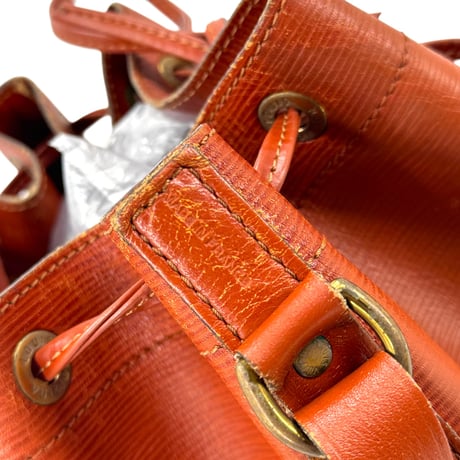 LOUIS VUITTON エピ ケニア ブラウン ノエ M44028 巾着 ショルダーバッグ