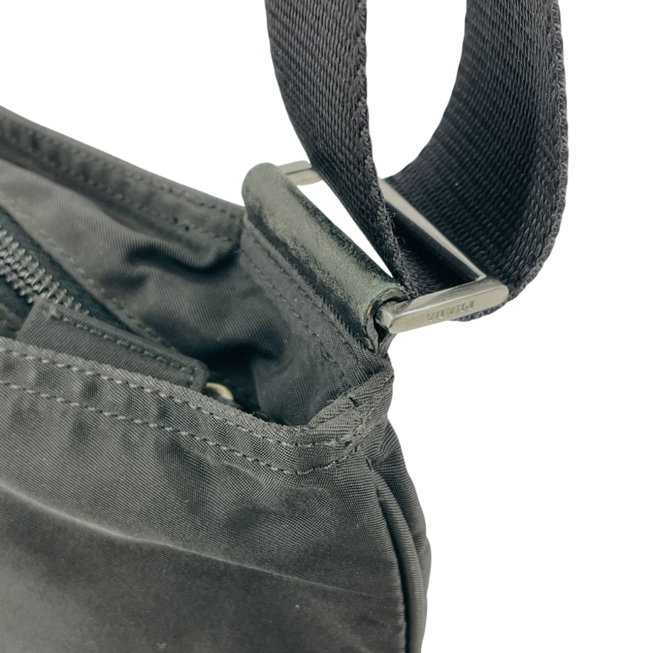 6964a60e8fe7180001dd1470