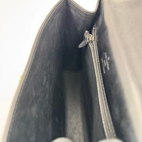 LOUIS VUITTON スパルタ オペラライン エピ ターンロック ショルダーバッグ M63942