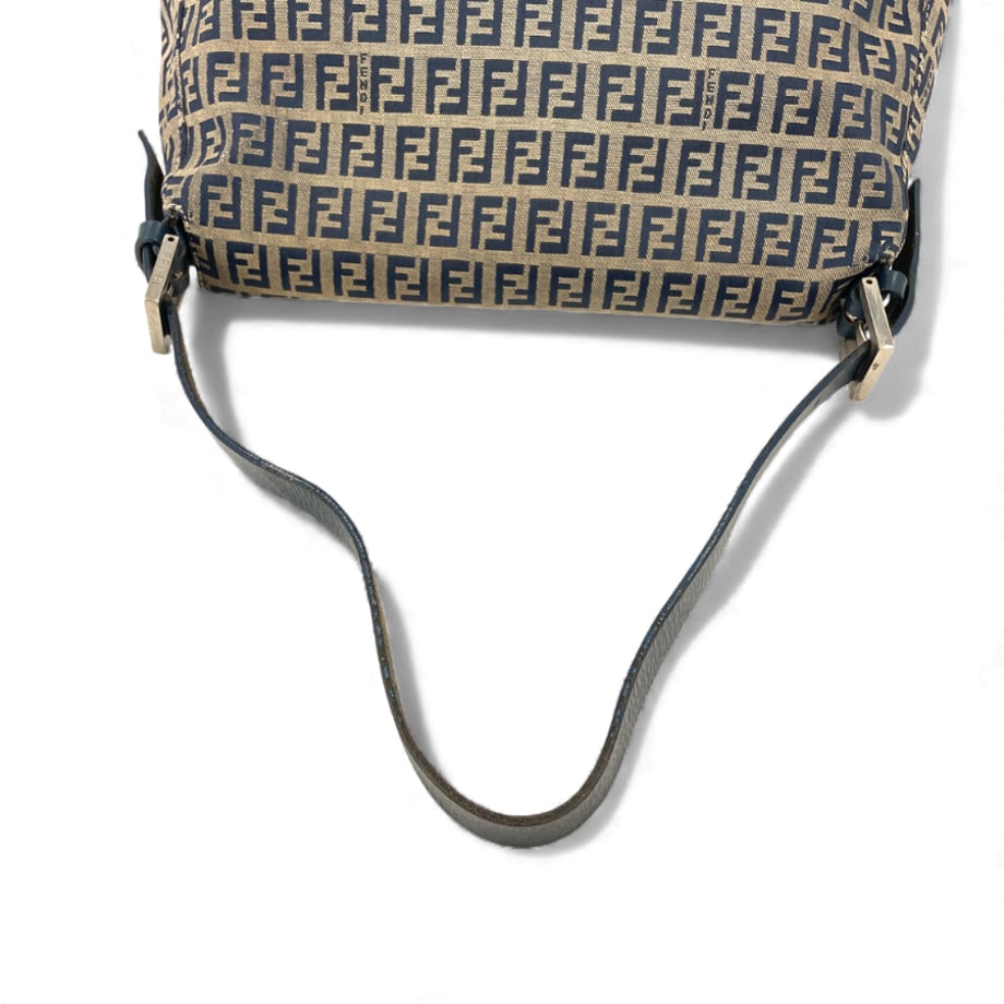 695b3213fd5b070001c4e751