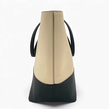 KATE SPADE New York ベージュ&ブラック レザー トートバッグ