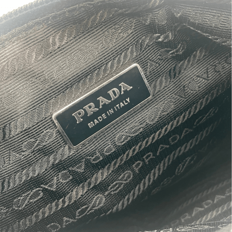 PRADA　ウエストバッグ　ナイロン　ブラック