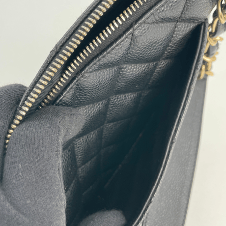 CHANEL　ハンドバッグ　キャビアスキン