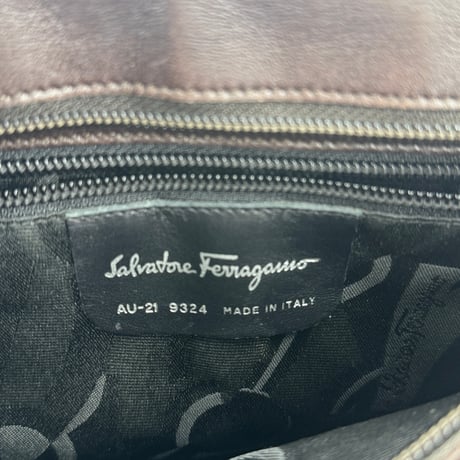 Ferragamo　２WAYチェーンショルダー　キャンバス