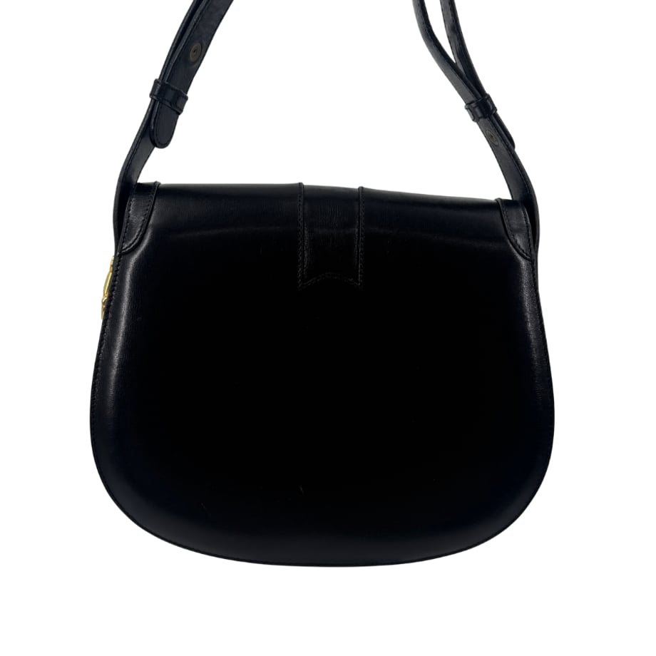 69412cb67ae4bd00017d3ebc