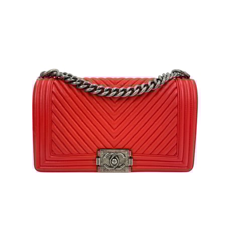CHANEL　ボーイシャネル　Vステッチ