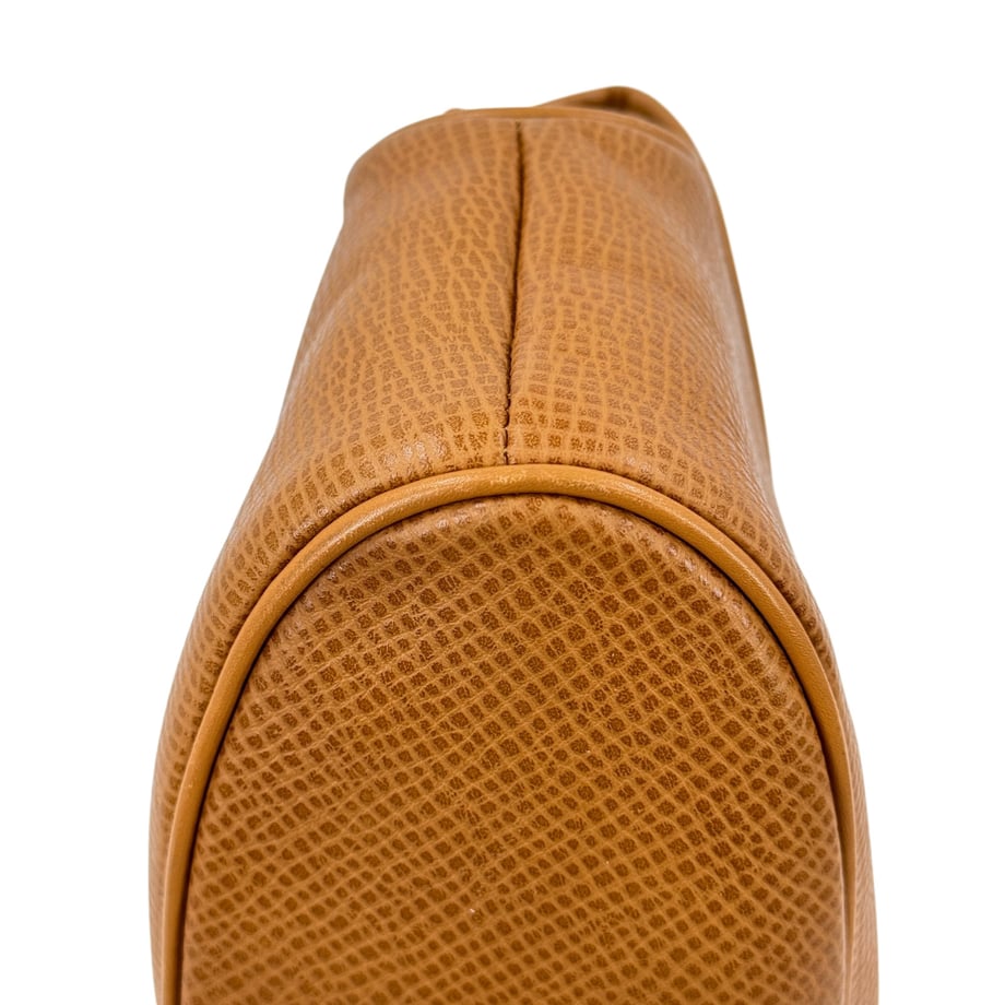 69c353bf65b8200001dc72dc