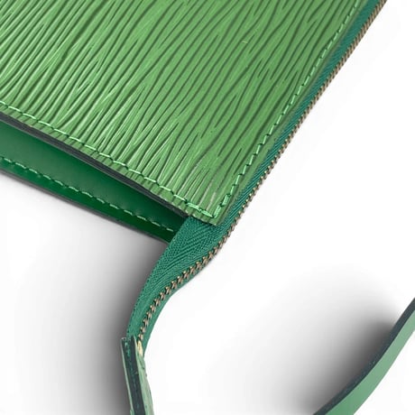 美品 LOUIS VUITTON エピ ポシェット アクセサリー ポーチ グリーン M52984