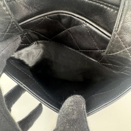 CHANEL　ハンドバッグ　ラムスキン　ブラック