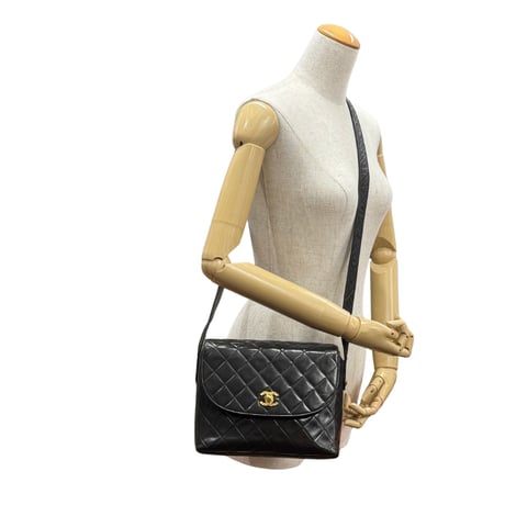 CHANEL　ショルダー　ラムスキン