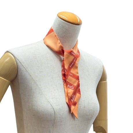 HERMES　ツイリー　オレンジ