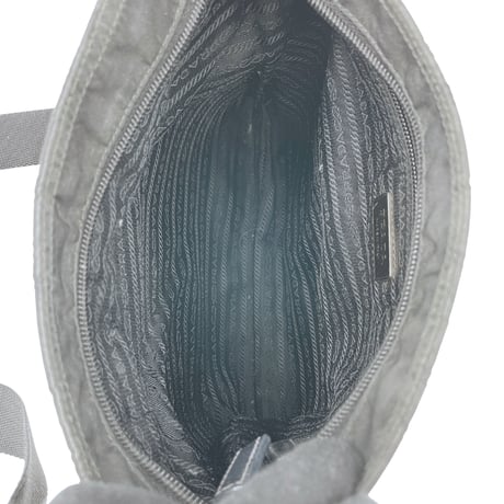 PRADA ショルダーバッグ