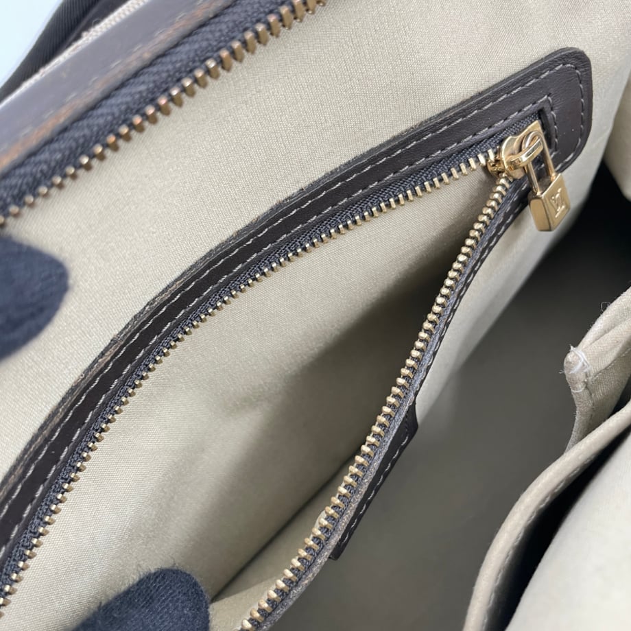 6932970f8c0c2700015f71b5