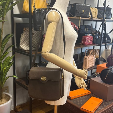 GUCCI　ショルダーバッグ　ワンショルダー　ブラウン