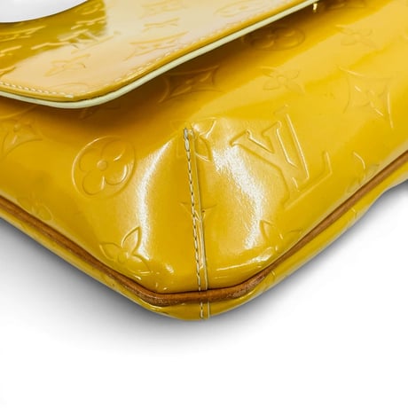 LOUIS VUITTON モノグラム ヴェルニス トンプソンストリート イエロー M91071 ショルダーバッグ